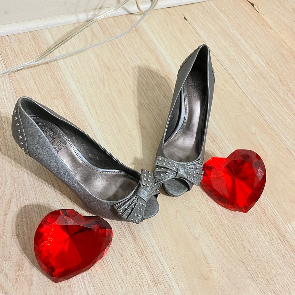 VINCE CAMUTO SHOES